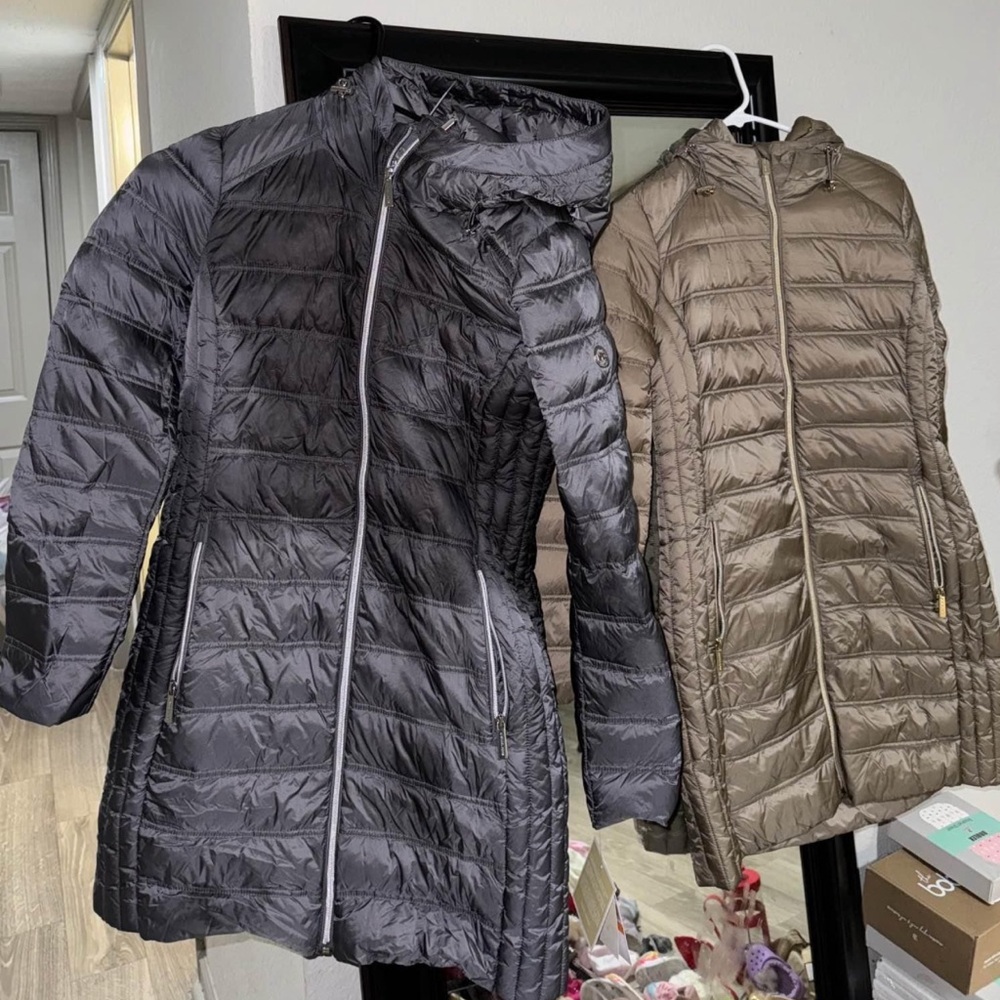 Michael Kors Puffer Coat (Long)- Gray